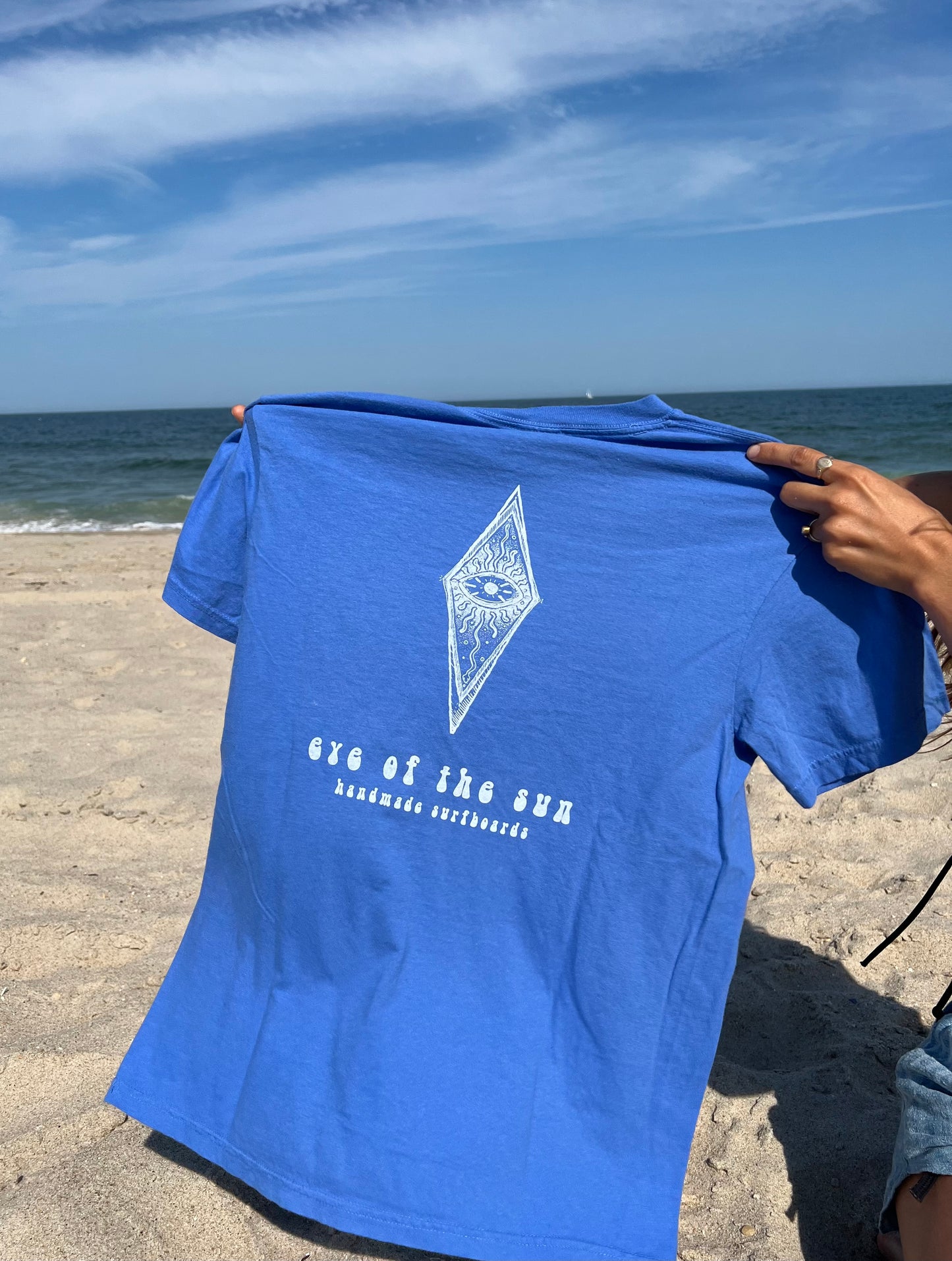 EYE OF THE SUN HANDMADE SURFBOARDS POCKET-TEE