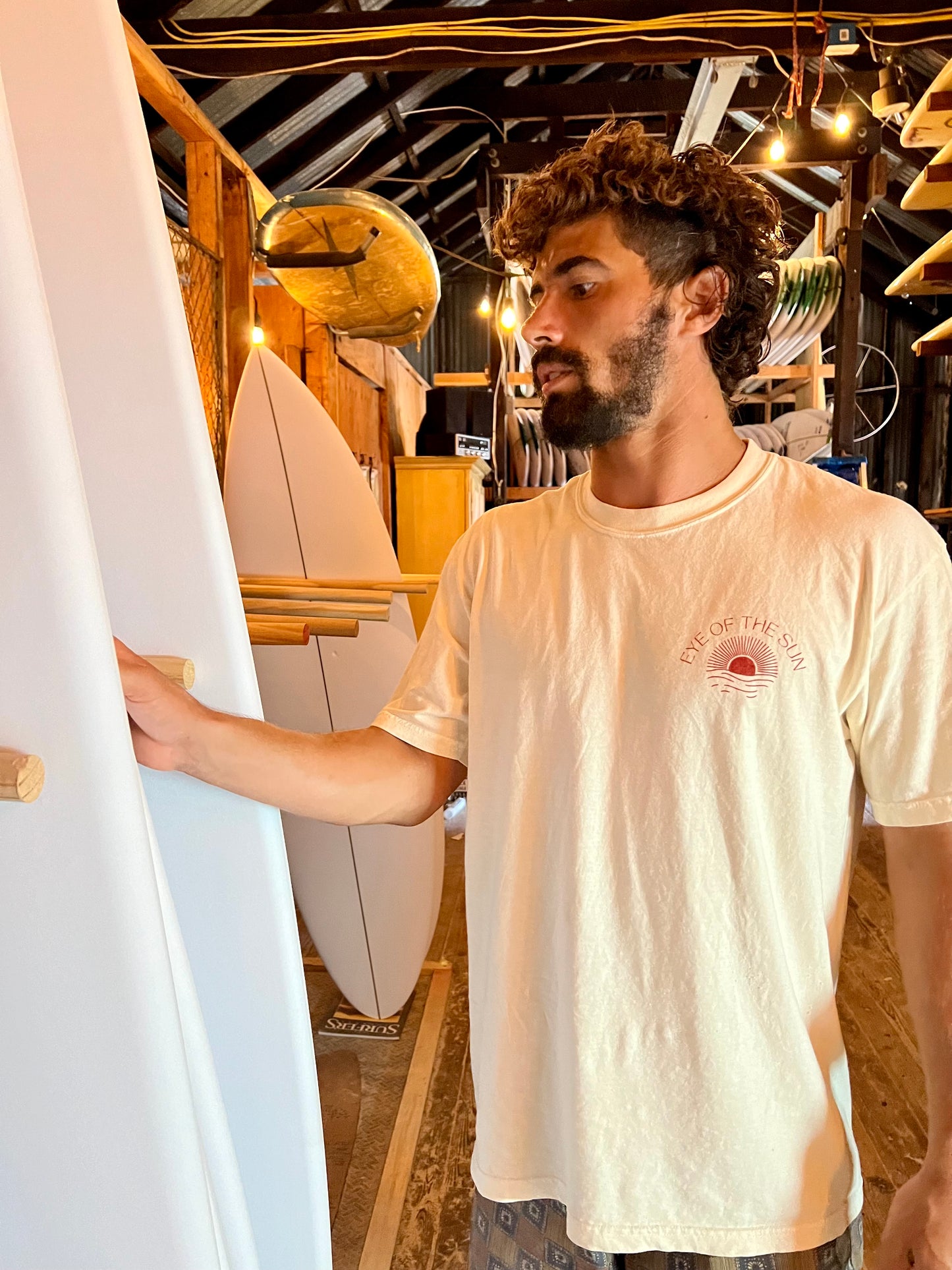 EYE OF THE SUN HANDMADE SURFBOARDS TEE